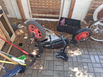 JETSON BOLT Electric Scooter (In need of minor repairs)