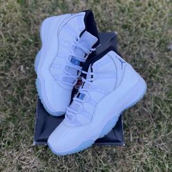Jordan 11 Legend Blue