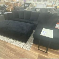 All Black Super Comfy USA Made Sectional Sofa Couch 