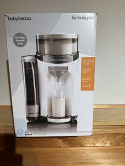 Baby Brezza Formula Pro