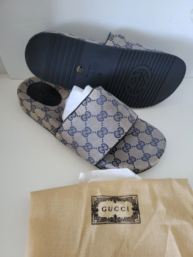 Gucci Men Slides Size 10 11