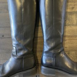 Black Leather Knee High Boots, Size 7 
