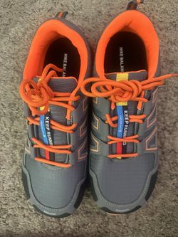 Hike Balance Keep Running Hiking Shoes Men’s Size 44 (size 11 US)