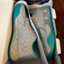 PUMA MB.1 UFO Sz 9.5 