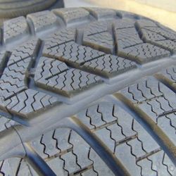 4 New 245 45 19 Pirelli Winter Sottozero3 Tires 102V XL Date 2021