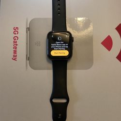 Apple Watch Series 5 – 44mm – GPS + Cellular – Aluminum Case