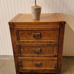 3 DRAWER SMALL DRESSER 