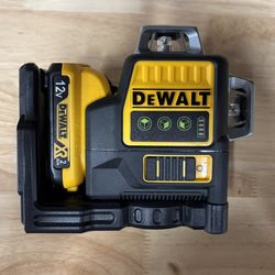 DEWALT Laser Level 360 Self Leveling, Battery & Charger