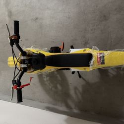 dirt Bike 49cc Brand New In Box 