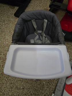 Infantino Travel Booster