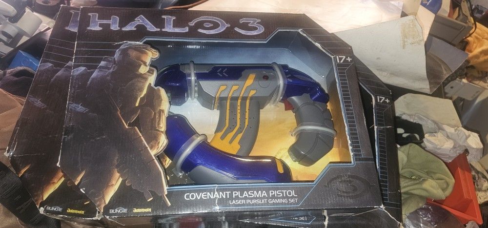 HALO 3 Jasman Laser Pursuit Covenant Plasma Pistol & Target