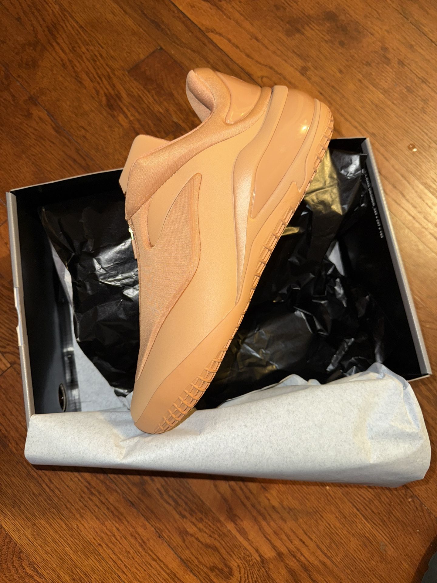 SHAI 001 “CLAY “ Size 10.5 men