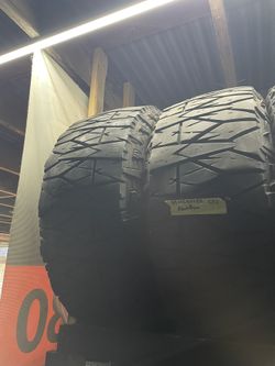 2 USED LT 351250R22 BEARCLAW  All Terrain tires for $130 installed and balance. 35x12.50R22 35 12.50 22  35/1250/22 35 /12.50 /22 305 55 22 305 55 R 2