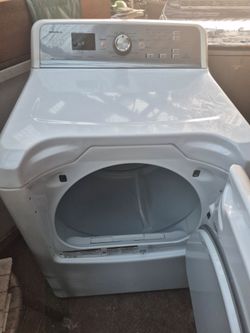 Maytag Bravos XL Electric Dryer White