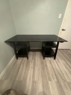 Free desk on the curb on Peggotty Pl