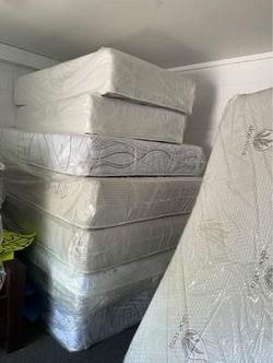 Mattresses/colchones
