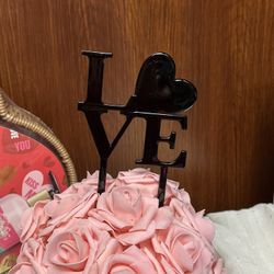 Black acrylic sign of Love for Party Decor cake topper