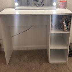 White Vanity w/ Lighted Mirror