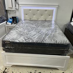 New Queen LED Bed W Queen Mattress Set 