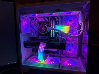 Gaming PC – Ryzen 7 9700X / RTX 5060 Ti 16GB / 32GB RAM ddr5  / 2TB