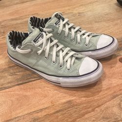 Converse All Stars - Size 9 Womens- Pastel Mint Green Zebra Interior