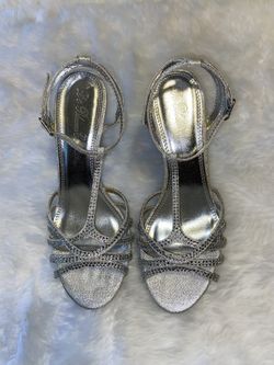 Women's High Heels Size 8 / Tacones Número 8