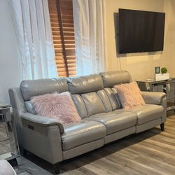 Recliner/ sofa
