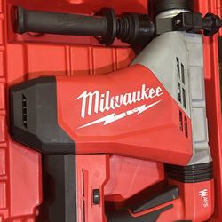 Milwaukee 1-3/4 SDs max rotary hammer only asking $580 (financing available) 