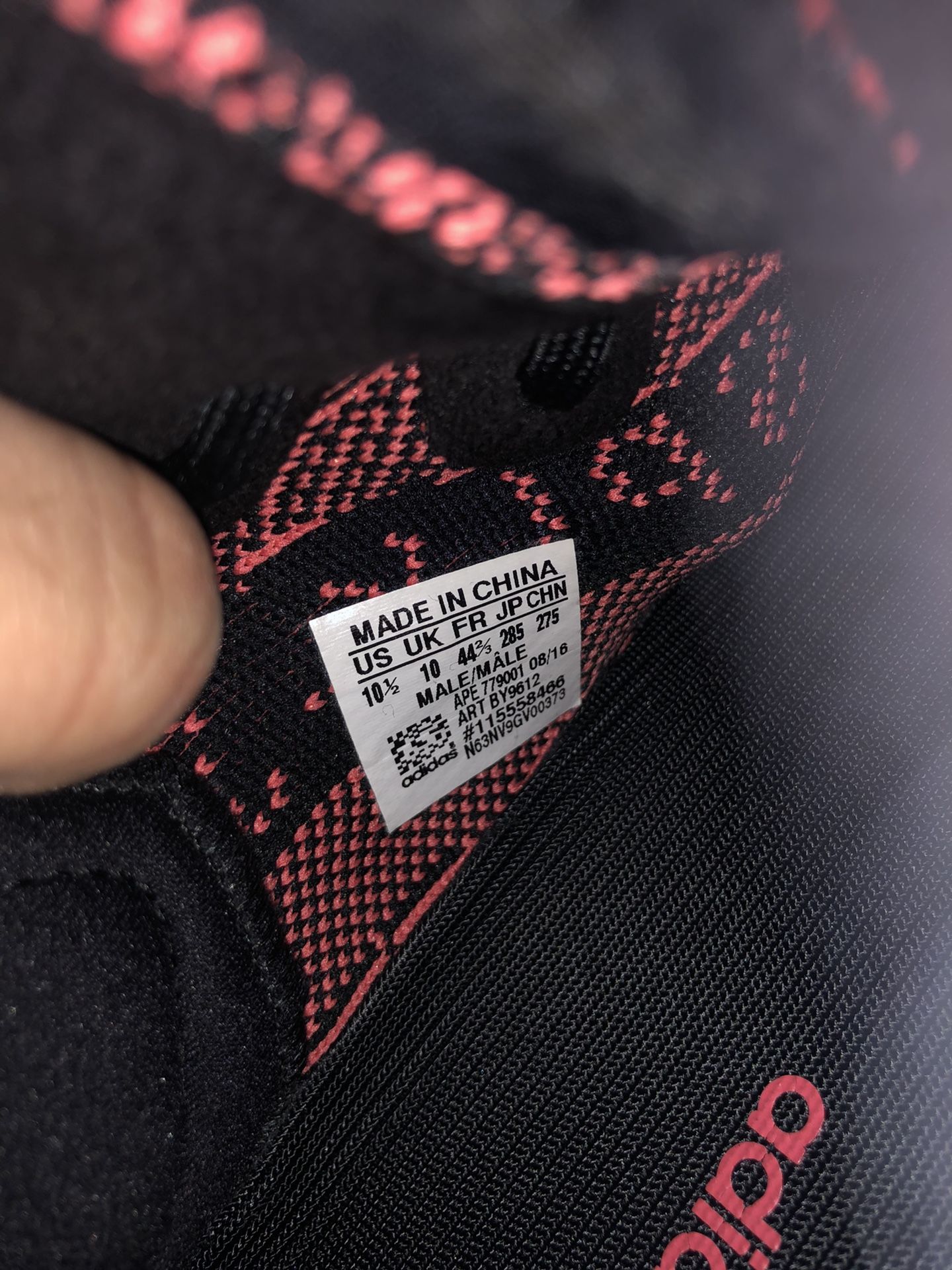Adidas Yeezy Boost 350 V2 Core Black Red Size 10.5 Used