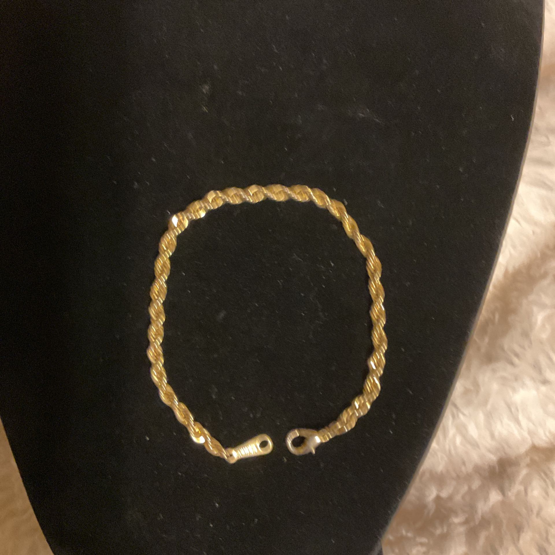 Gold Rope Bracelet (Claire’s )