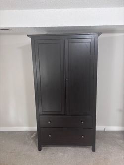 Armoire