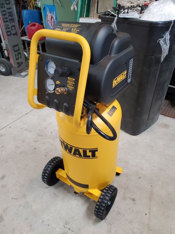 brand-new-dewalt-d55168-225-psi-15-gallon-air-compressor-for-sale-in