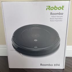 *BRAND NEW* iRobot Roomba 694 Robot Vacuum-Wi-Fi Connectivity, Personalized Cleaning Recommendations, Works with Alexa