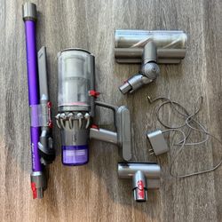 Dyson V11 animal