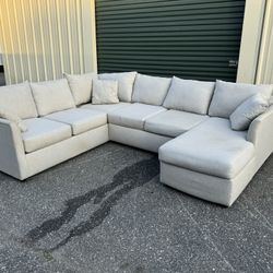 Nice Sectional 