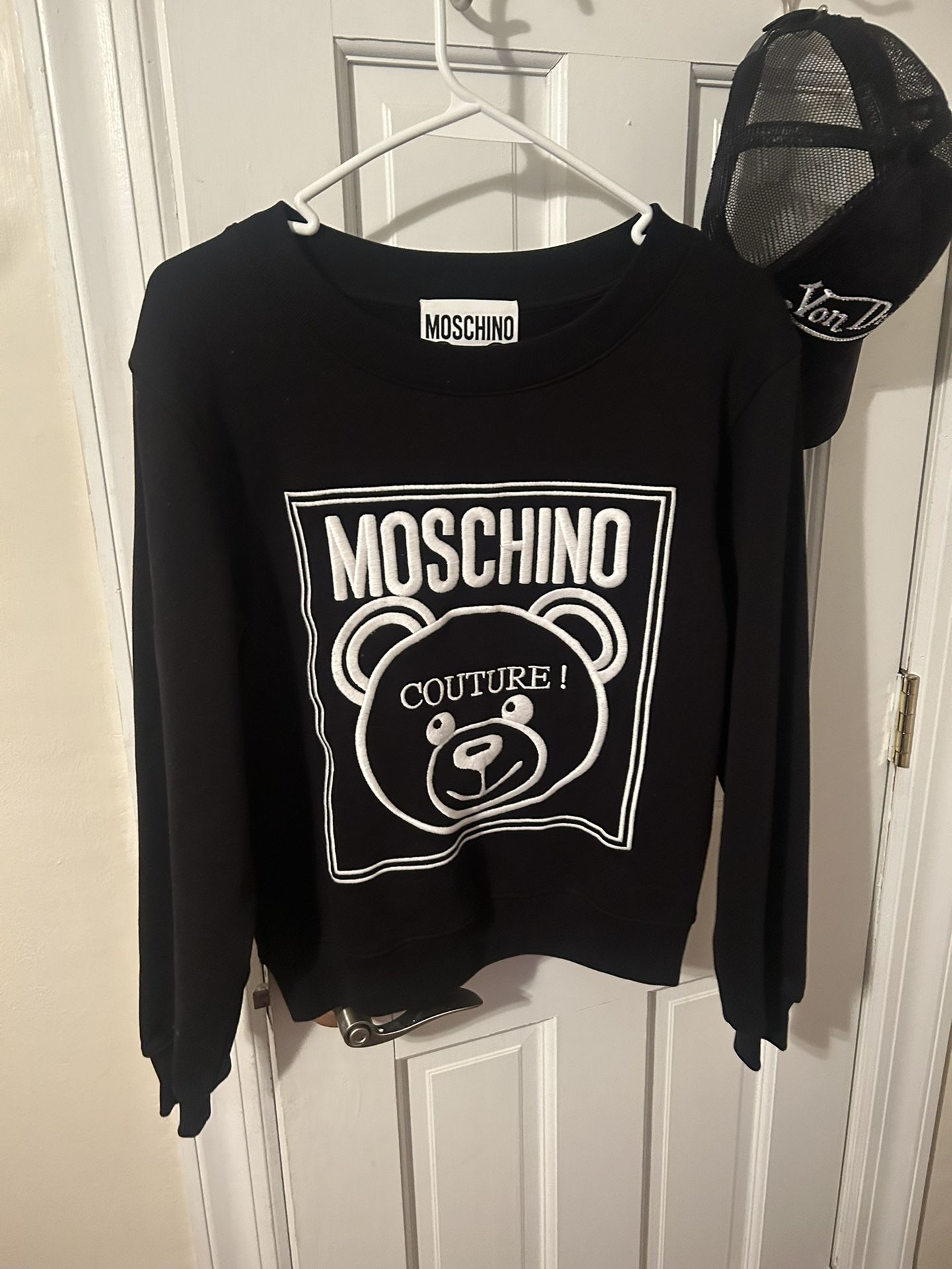 Moschino Sweater
