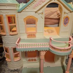 1995 Barbie Dream House