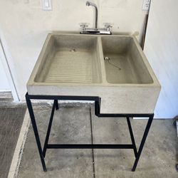 The perfect Utility Sink  Lavadero MEXICANO for Sale in La Mesa
