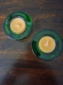 Green Glass Tealight Candle Holders Set of 6, new $3.00set