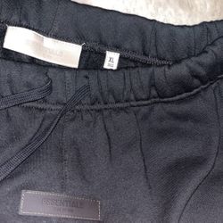 essentials fear of god shorts 