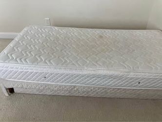 Single bed with mattress