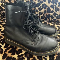 Doc Martens Boots Women