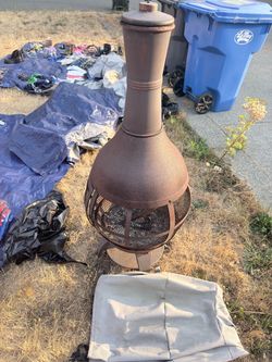 Outdoor Metal Chiminea Fire Pit
