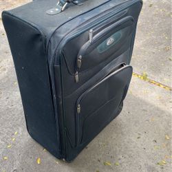 XL Samson it’s suit case