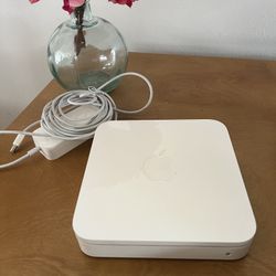 Apple Airport Router