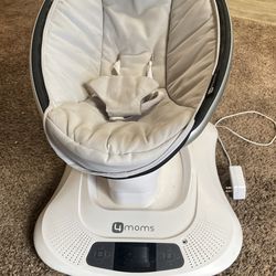 4 Moms Baby Swing