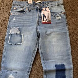 💜 Brand New Girls Skinny Levi’s 💜