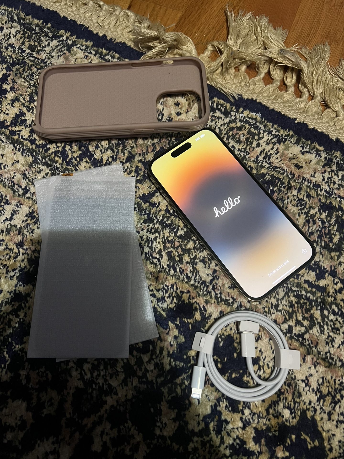 iPhone 14 Pro 128GB Unlocked Gold