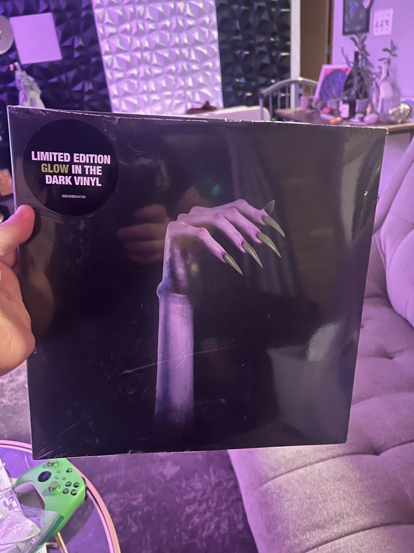 sealed/rare vinyl record - Kim Petra turn off the lights - glow in the dark edition 