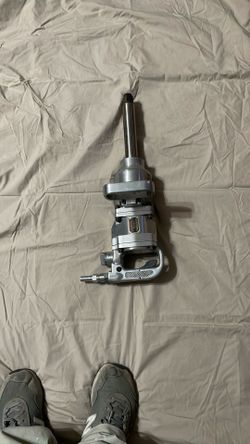 1” Impact Wrench